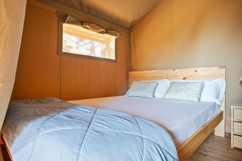 Camping Castell Montgri **** Лестартит Екстериор снимка