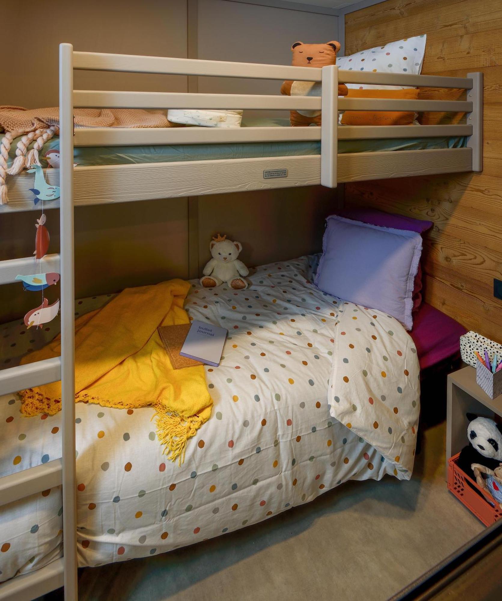 Camping Castell Montgri **** Лестартит Екстериор снимка